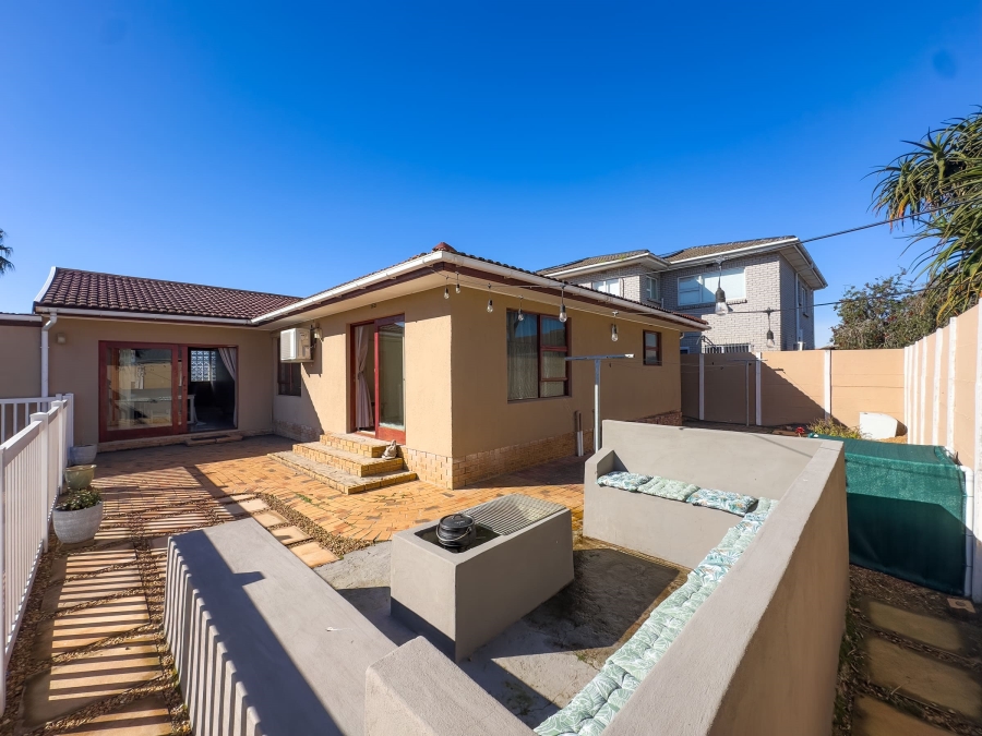 3 Bedroom Property for Sale in Soneike Western Cape